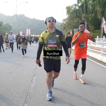 Runner Photo 6849939