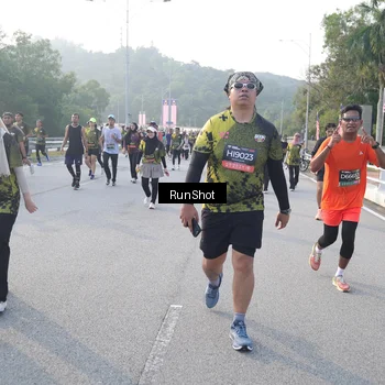 Runner Photo 6849941