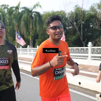 Runner Photo 6849983