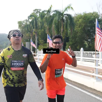 Runner Photo 6849992