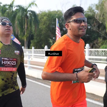 Runner Photo 6849996