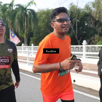 Runner Photo 6849998
