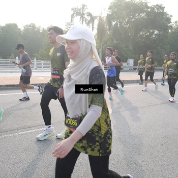 Runner Photo 6850006