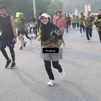 Runner Photo 6850115