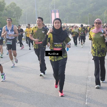 Runner Photo 6850157
