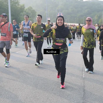 Runner Photo 6850179