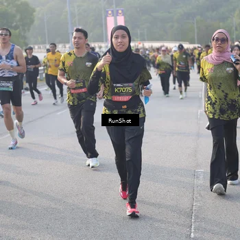 Runner Photo 6850193