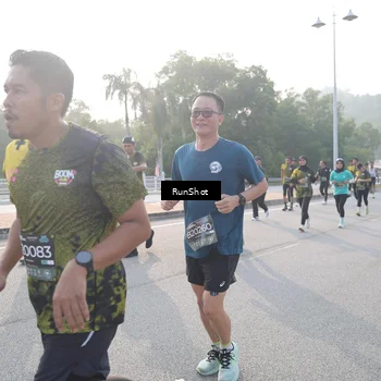 Runner Photo 6850385