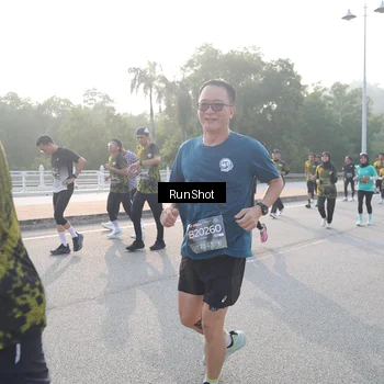 Runner Photo 6850398