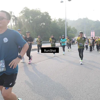 Runner Photo 6850437
