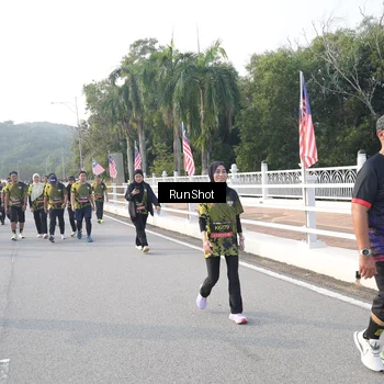 Runner Photo 6850440