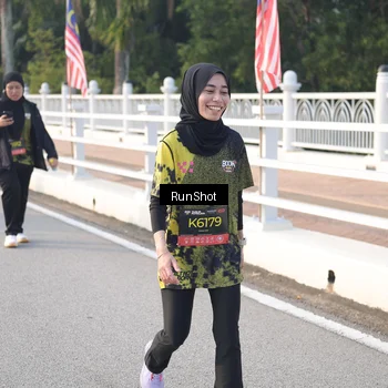 Runner Photo 6850473