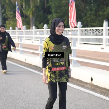 Runner Photo 6850474