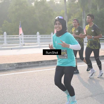 Runner Photo 6850530