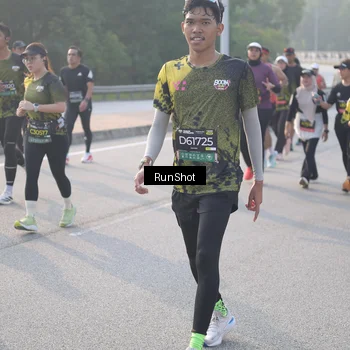 Runner Photo 6850562