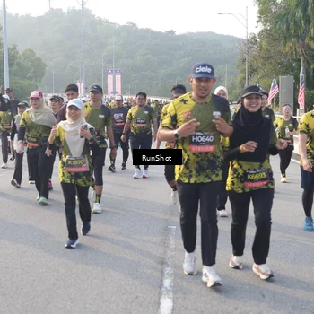 Runner Photo 6850590