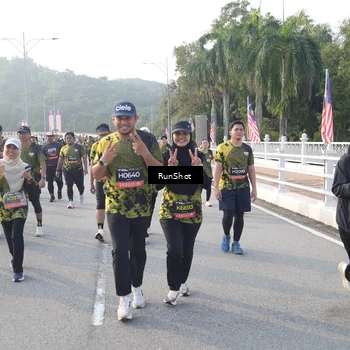 Runner Photo 6850597