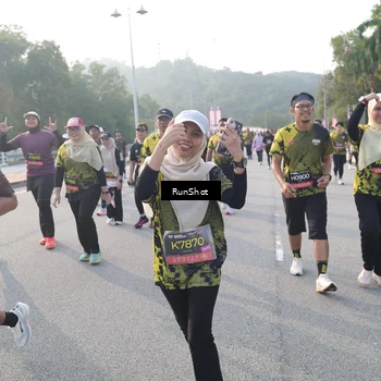 Runner Photo 6850715