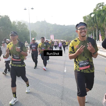 Runner Photo 6850778