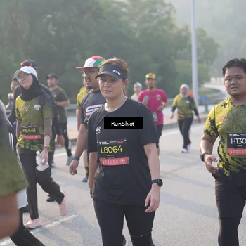 Runner Photo 6850815