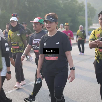Runner Photo 6850821