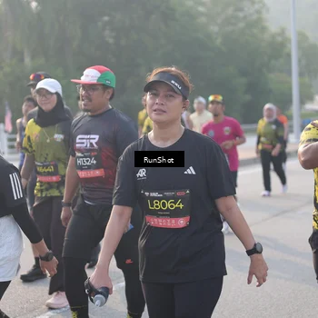Runner Photo 6850824