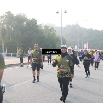Runner Photo 6850870