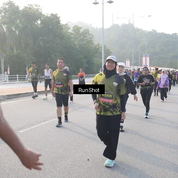 Runner Photo 6850882