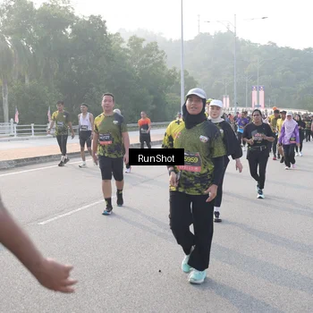 Runner Photo 6850887