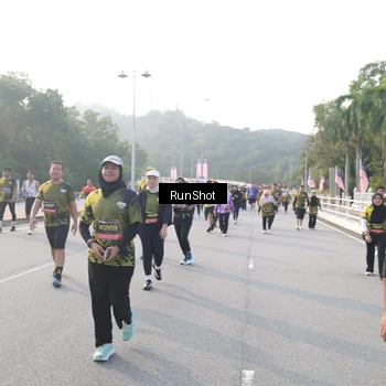 Runner Photo 6850888