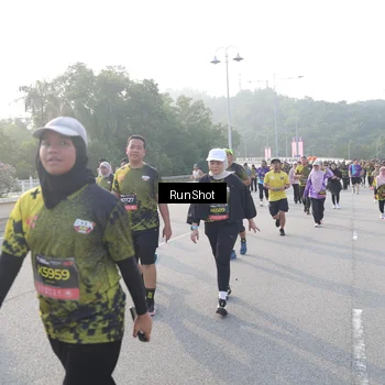 Runner Photo 6850951