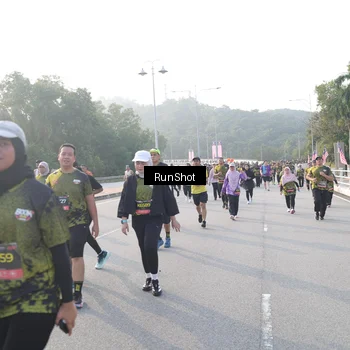 Runner Photo 6850956