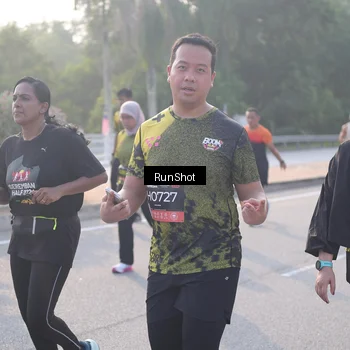 Runner Photo 6850971