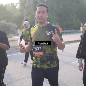 Runner Photo 6850981
