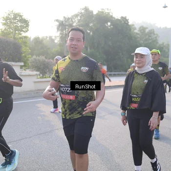 Runner Photo 6850987