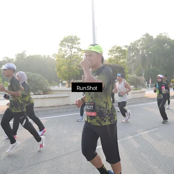 Runner Photo 6851033