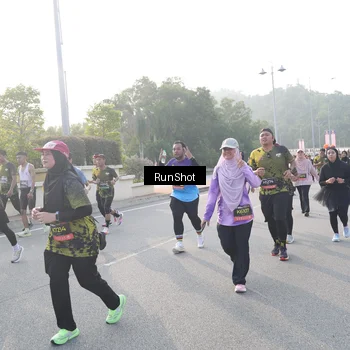 Runner Photo 6851130
