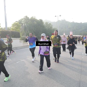 Runner Photo 6851146