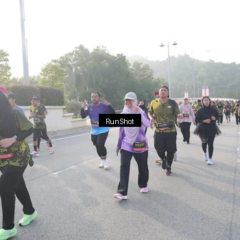 Runner Photo 6851147
