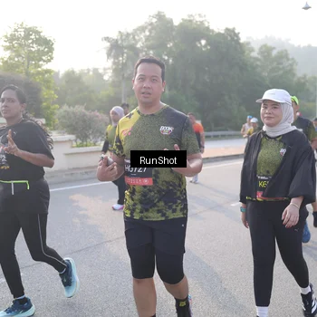 Runner Photo 6851150