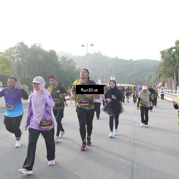 Runner Photo 6851191