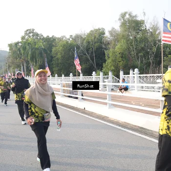 Runner Photo 6851377