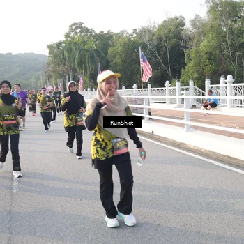 Runner Photo 6851395