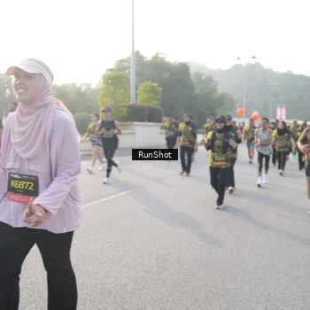 Runner Photo 6851537