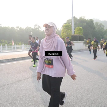 Runner Photo 6851541