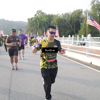 Runner Photo 6851573