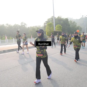 Runner Photo 6851614
