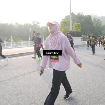 Runner Photo 6851615