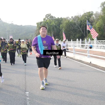 Runner Photo 6851729