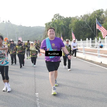 Runner Photo 6851741